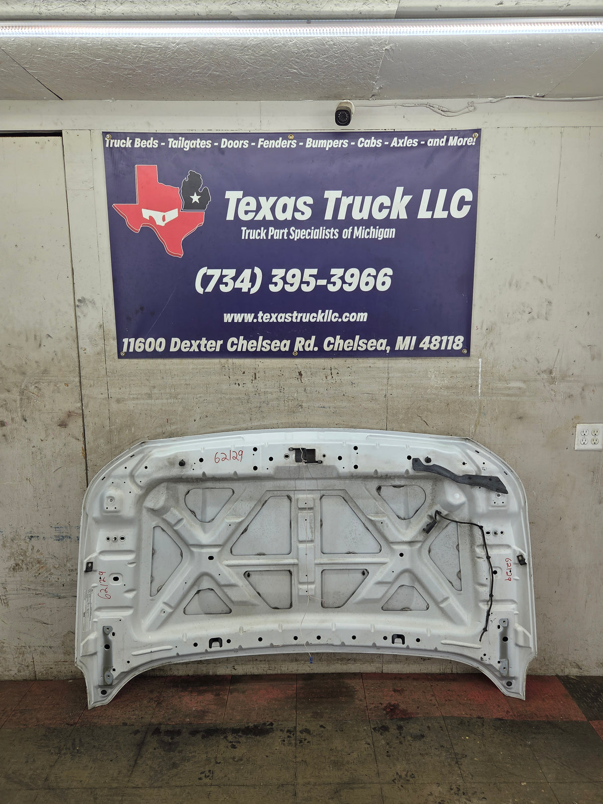 2011-2016 Ford Super Duty Hood F250 F350 F450 F550 - White