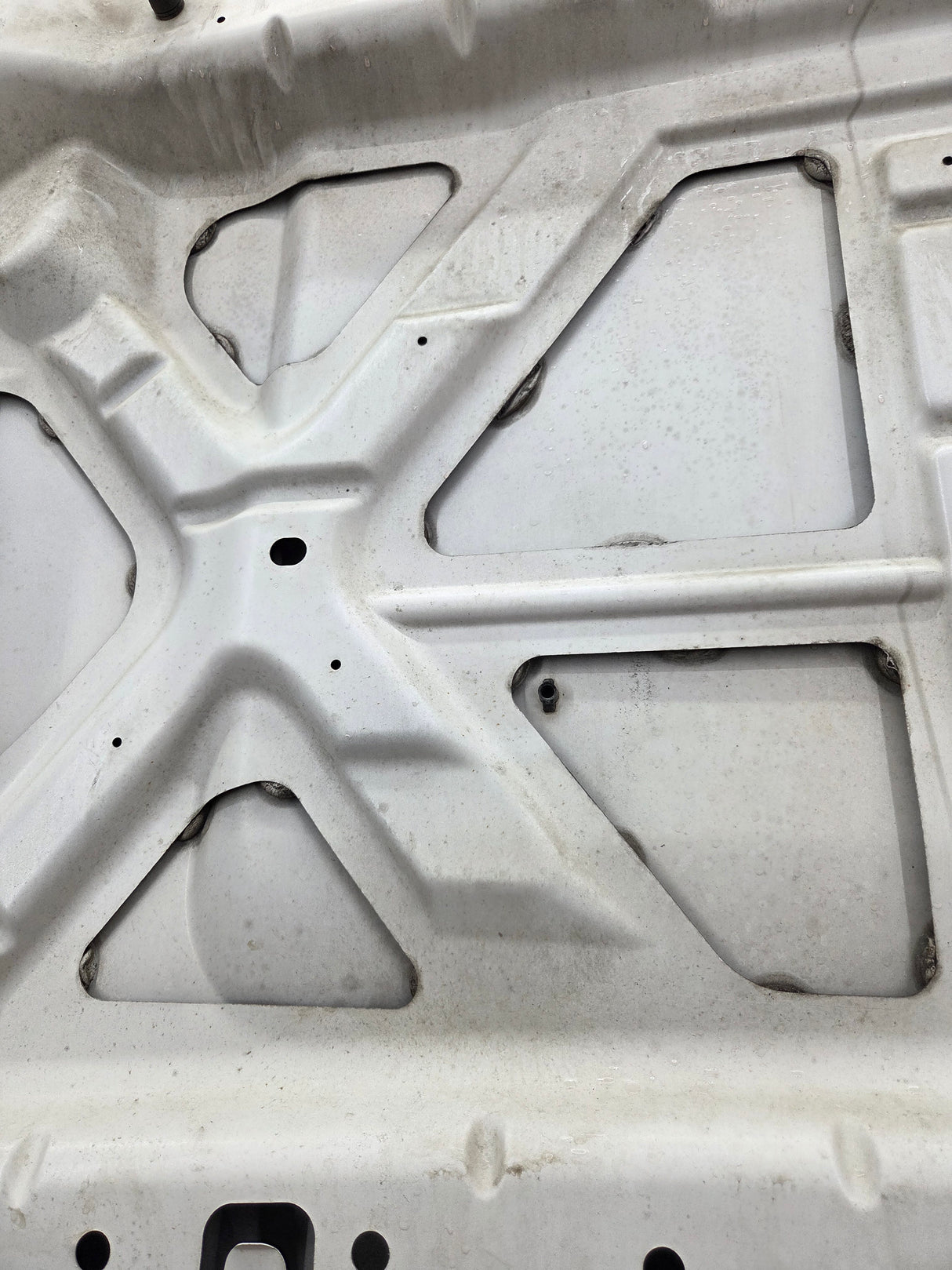 2011-2016 Ford Super Duty Hood F250 F350 F450 F550 - White