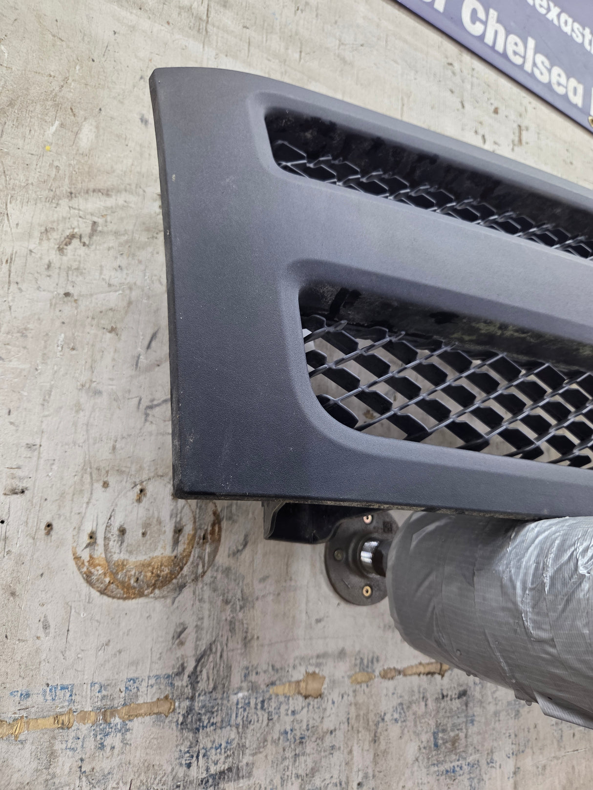 2007-2013 Chevrolet Silverado 1500 Black Grill