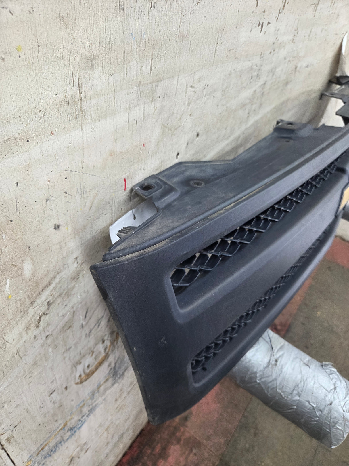 2007-2013 Chevrolet Silverado 1500 Black Grill
