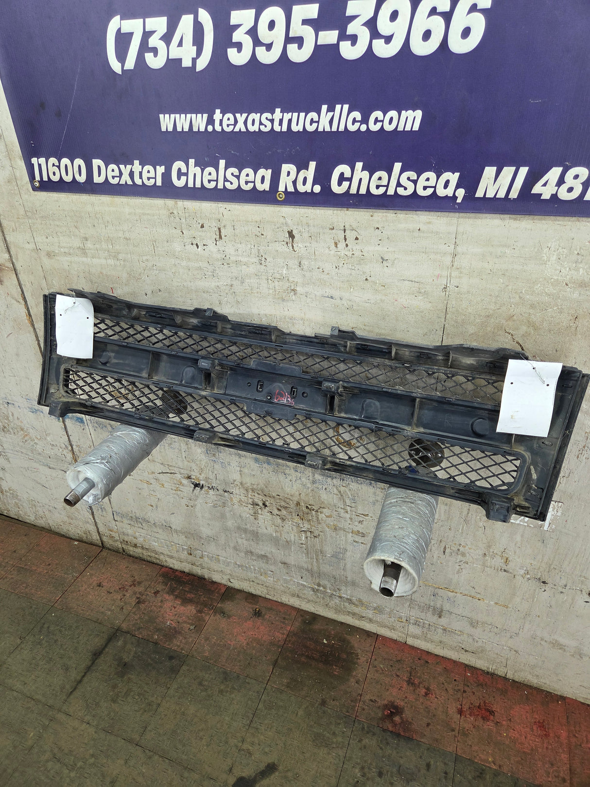 2007-2013 Chevrolet Silverado 1500 Black Grill