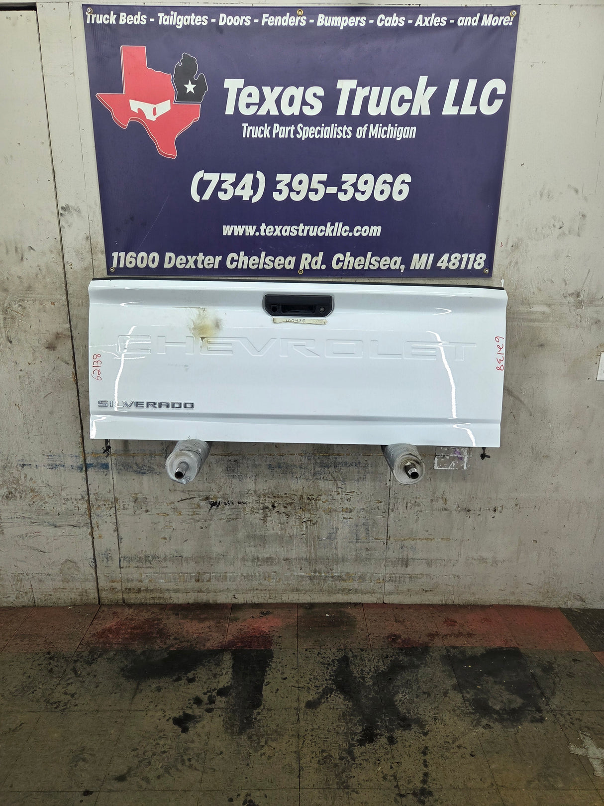 2019-2025 Chevrolet Silverado 2500 3500 Truck Tailgate