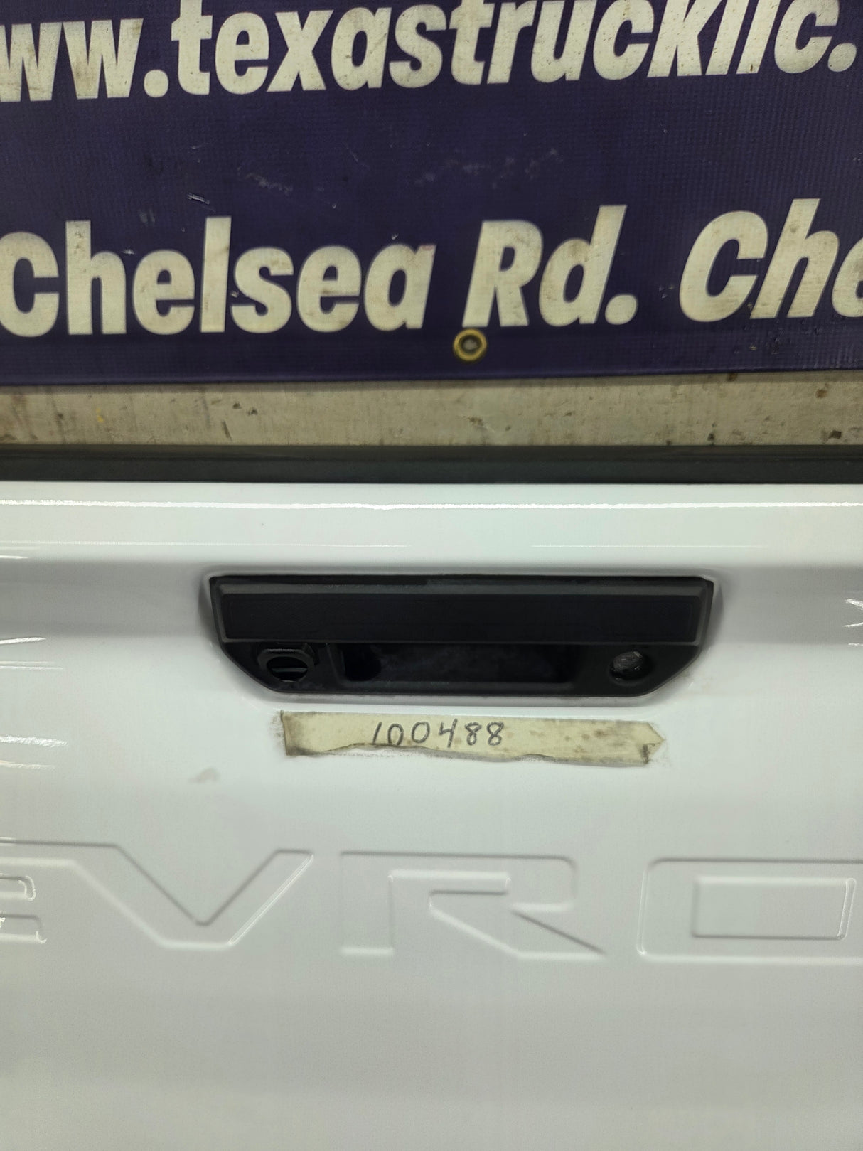 2019-2025 Chevrolet Silverado 2500 3500 Truck Tailgate
