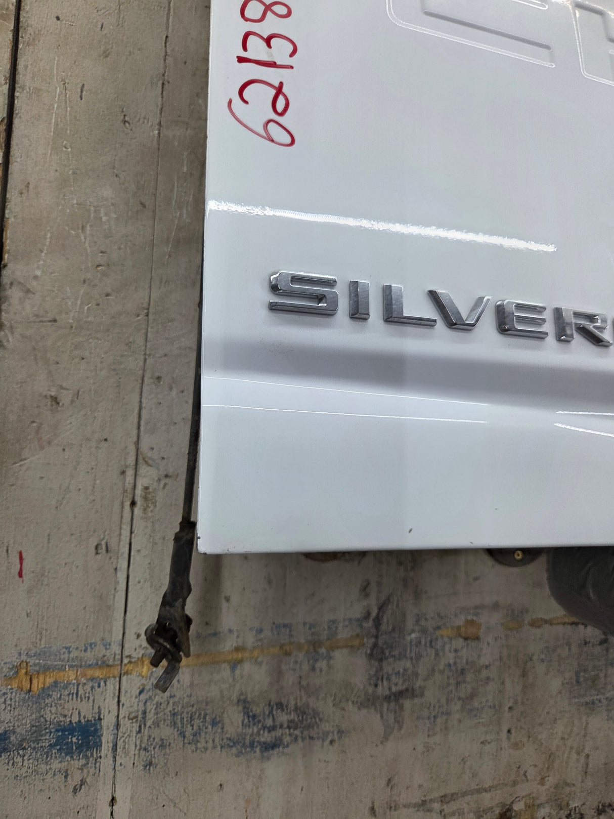 2019-2025 Chevrolet Silverado 2500 3500 Truck Tailgate