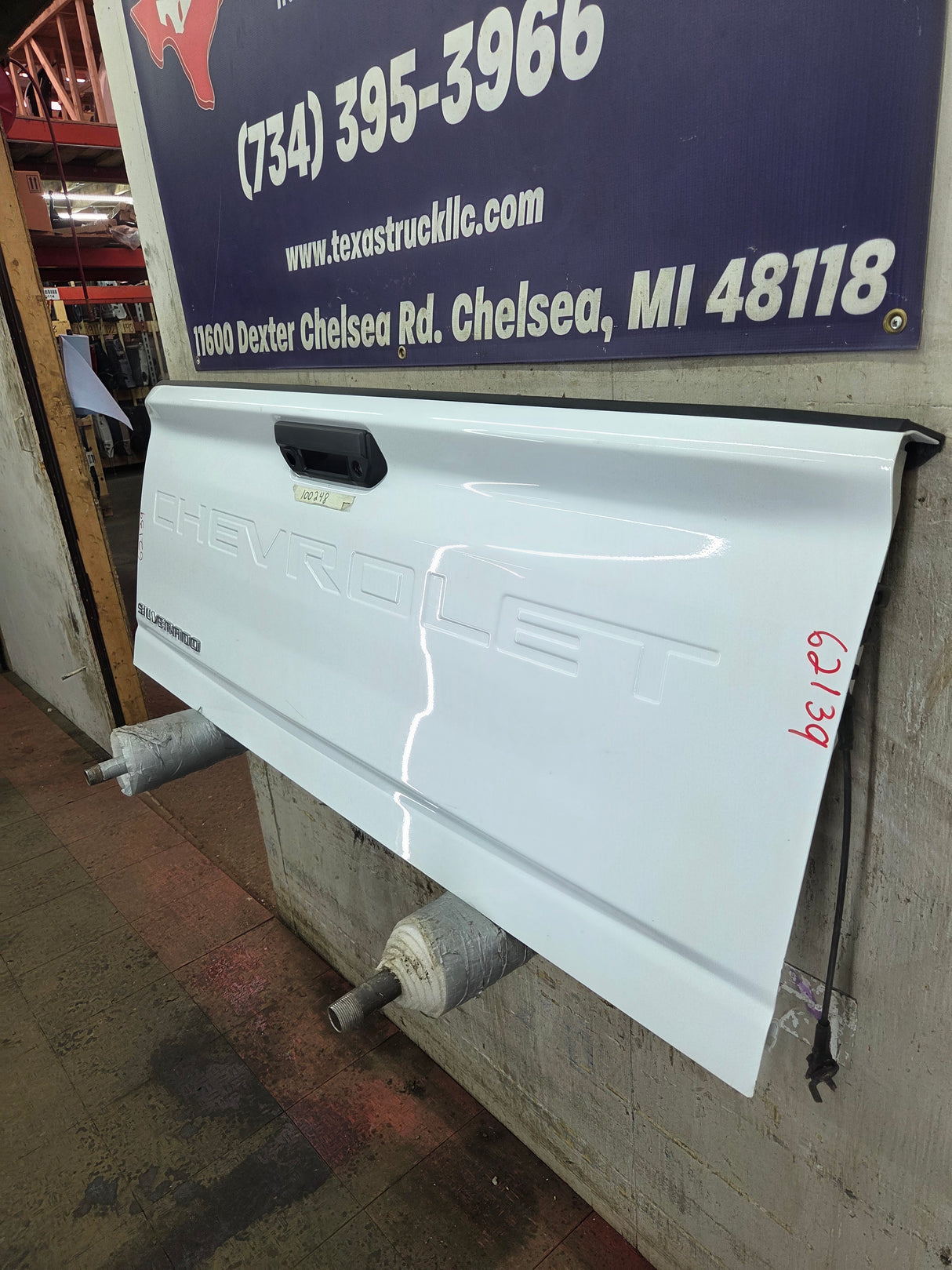 2019-2025 Chevrolet Silverado 2500 3500 Truck Tailgate