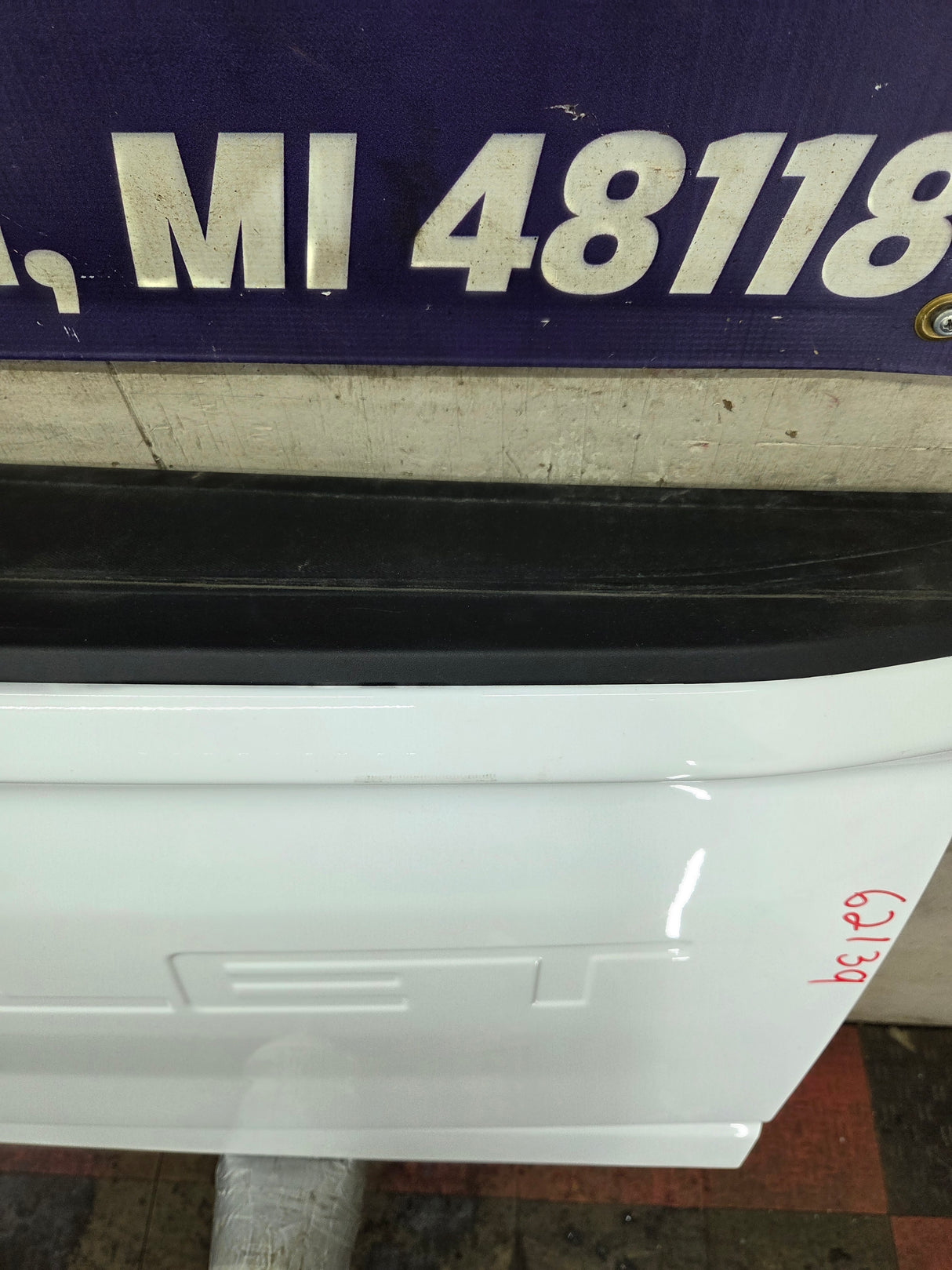 2019-2025 Chevrolet Silverado 2500 3500 Truck Tailgate