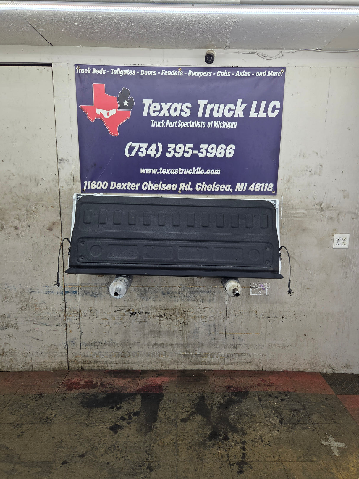 2019-2025 Chevrolet Silverado 2500 3500 Truck Tailgate