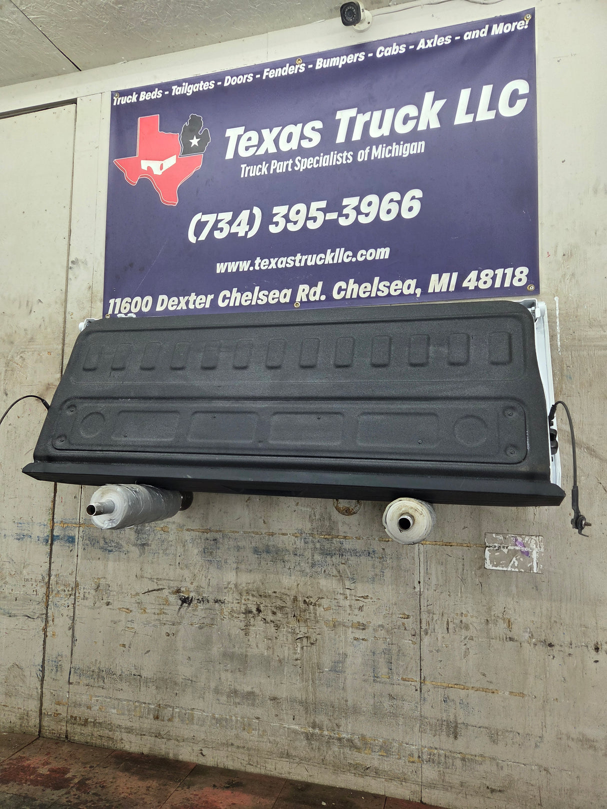 2019-2025 Chevrolet Silverado 2500 3500 Truck Tailgate