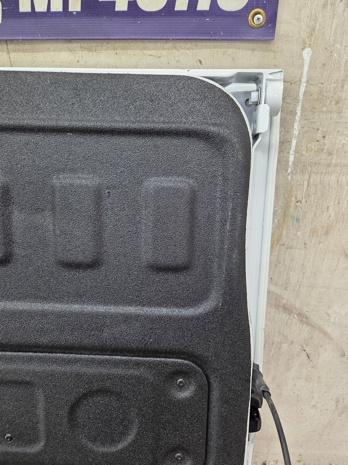 2019-2025 Chevrolet Silverado 2500 3500 Truck Tailgate