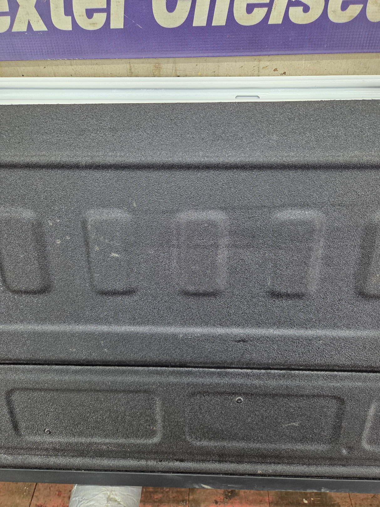2019-2025 Chevrolet Silverado 2500 3500 Truck Tailgate