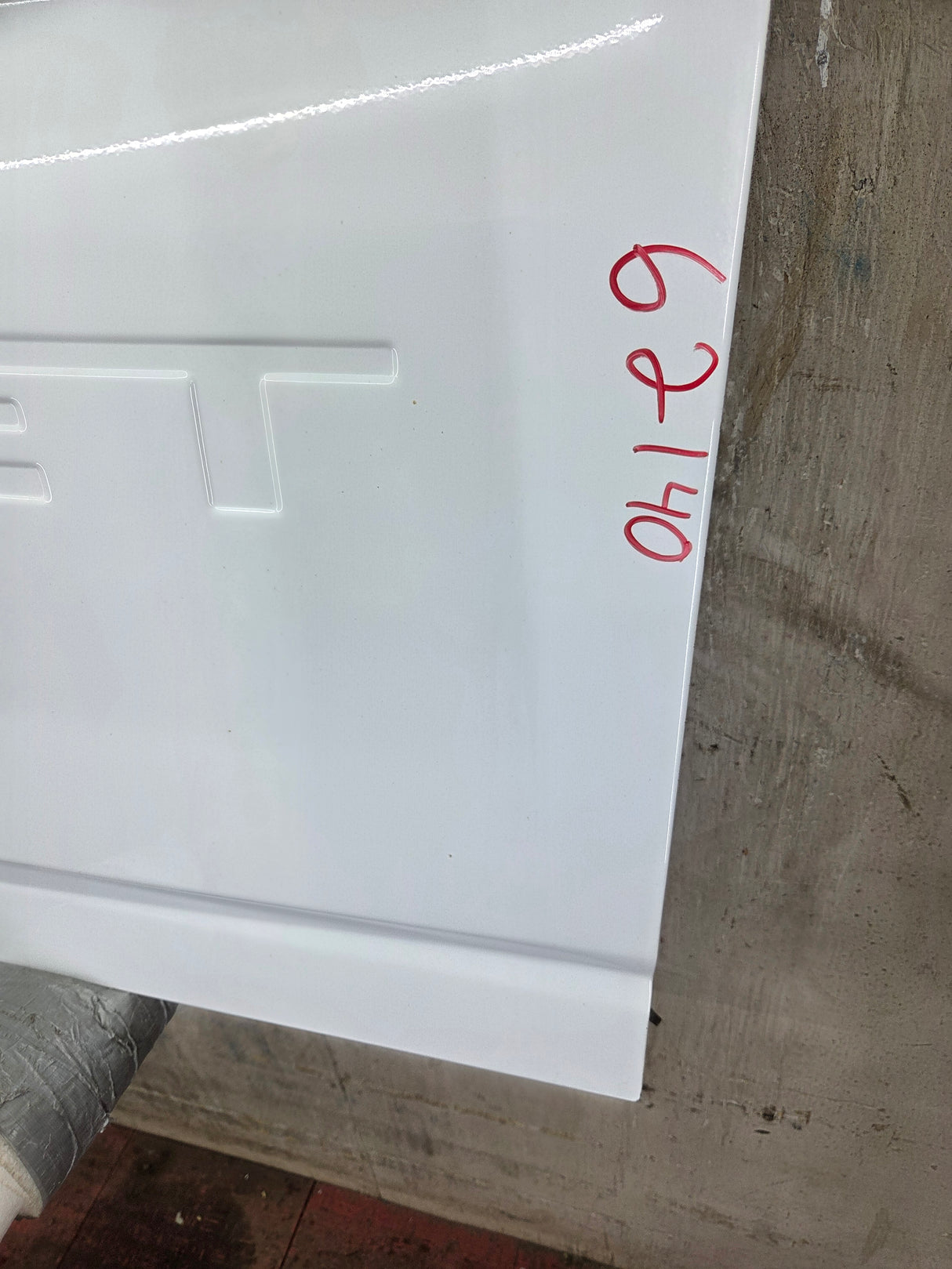 2019-2026 Chevrolet Silverado 2500 HD 3500HD Truck Tailgate