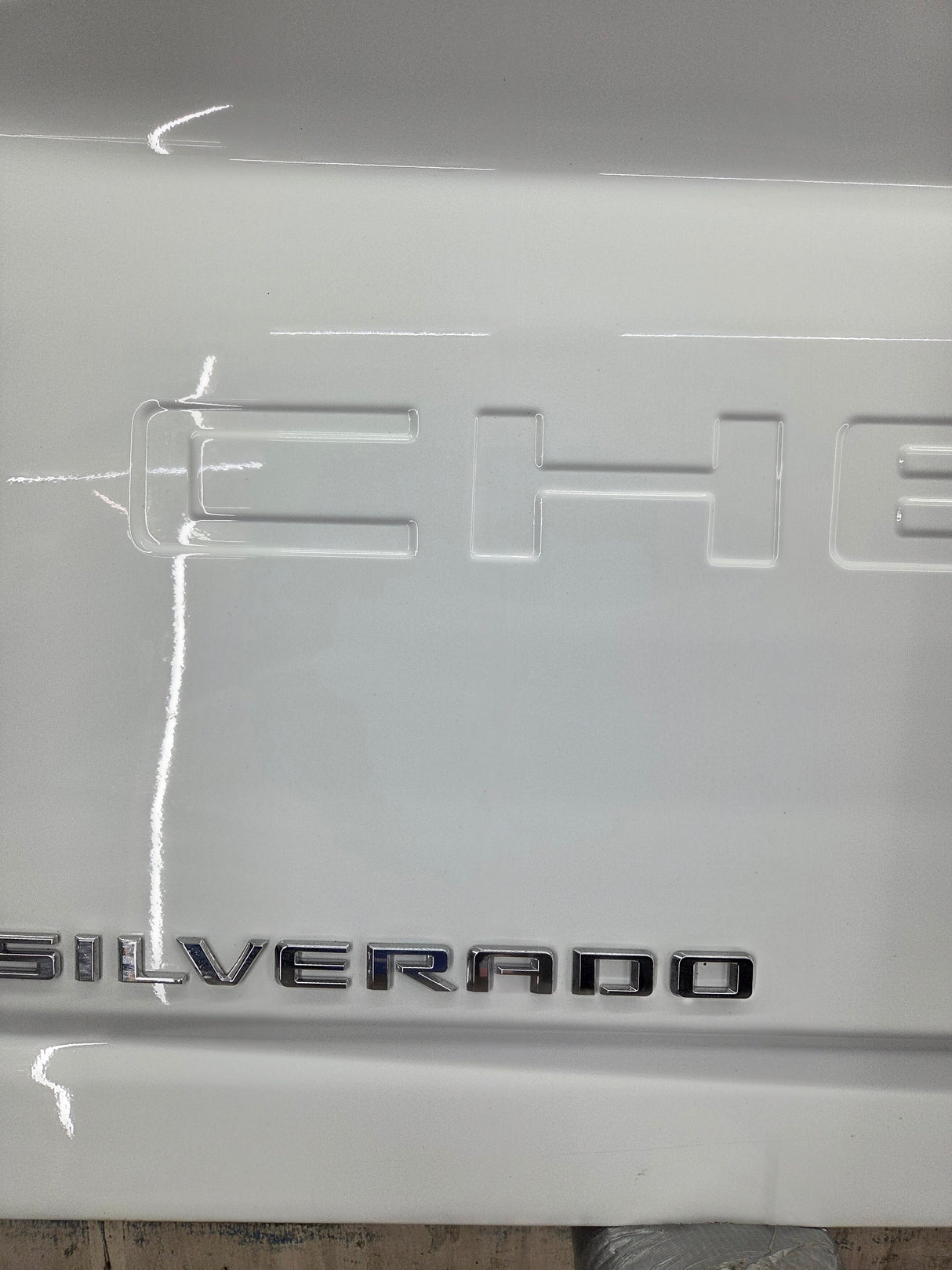 2019-2026 Chevrolet Silverado 2500 HD 3500HD Truck Tailgate