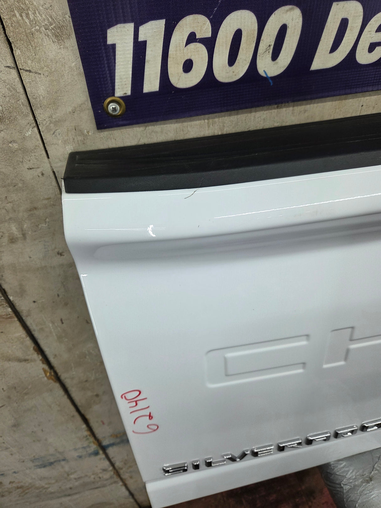 2019-2026 Chevrolet Silverado 2500 HD 3500HD Truck Tailgate