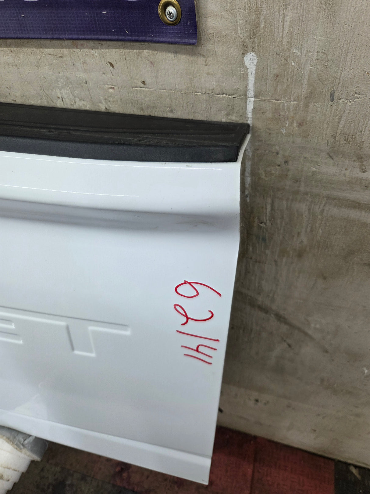2019-2026 Chevrolet Silverado 2500 HD 3500HD Truck Tailgate