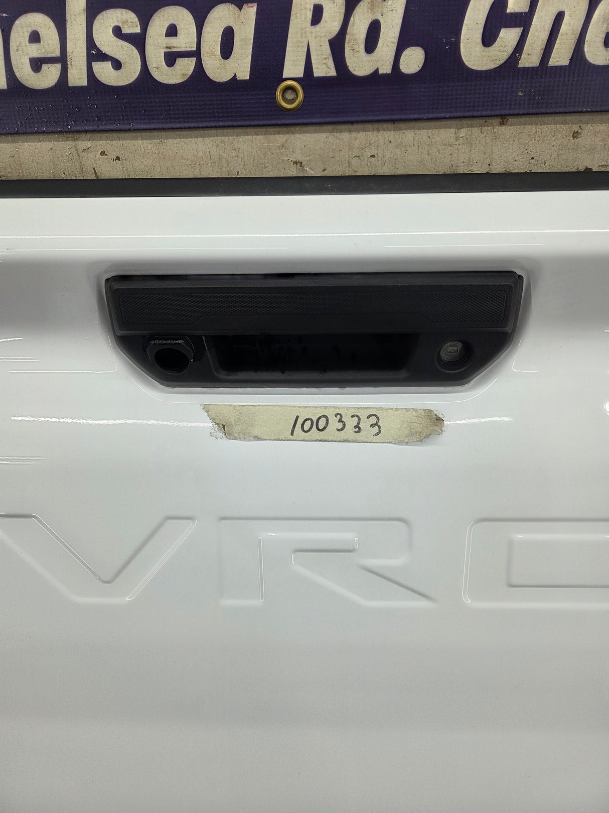 2019-2026 Chevrolet Silverado 2500 HD 3500HD Truck Tailgate