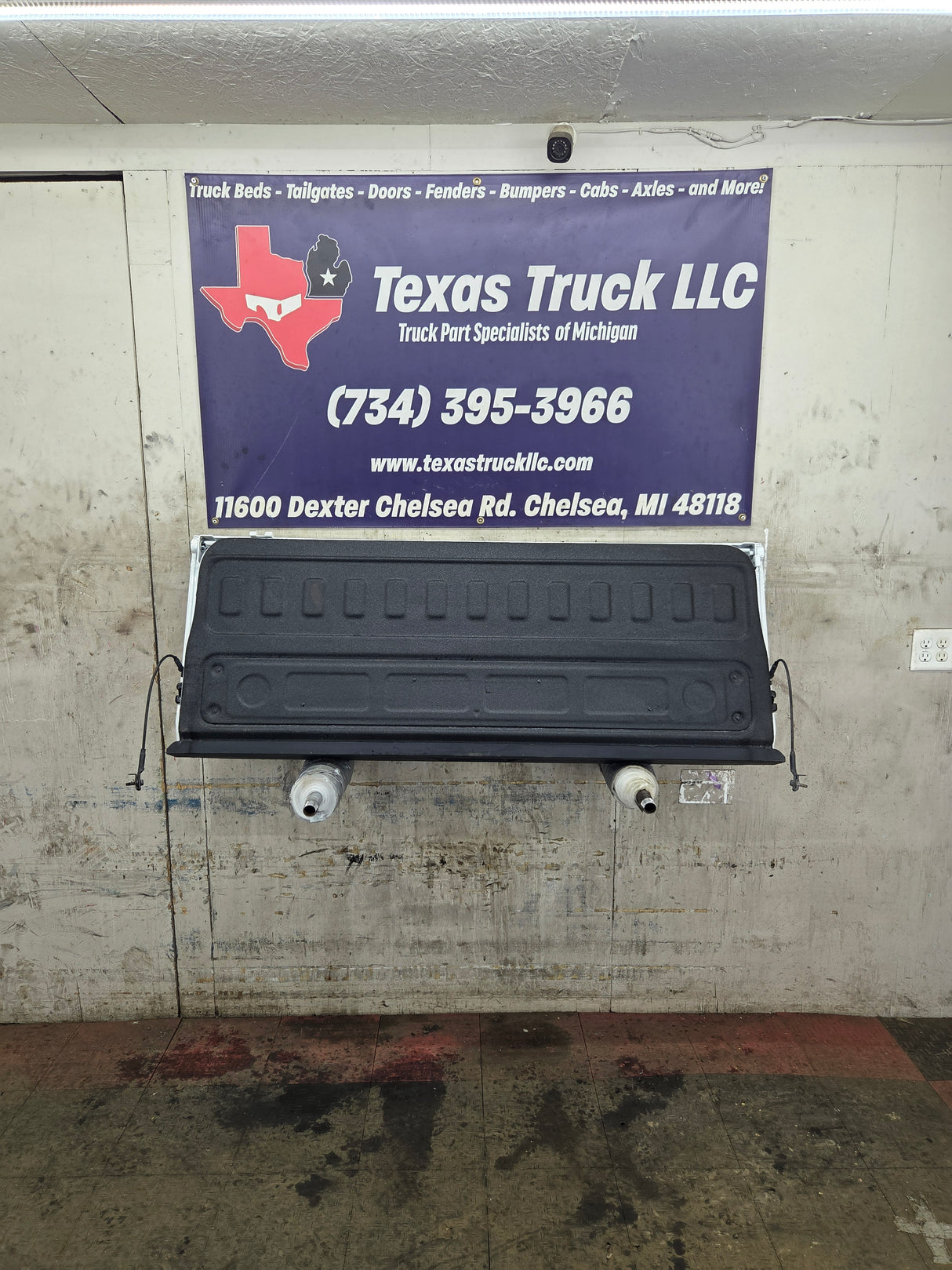 2019-2026 Chevrolet Silverado 2500 HD 3500HD Truck Tailgate