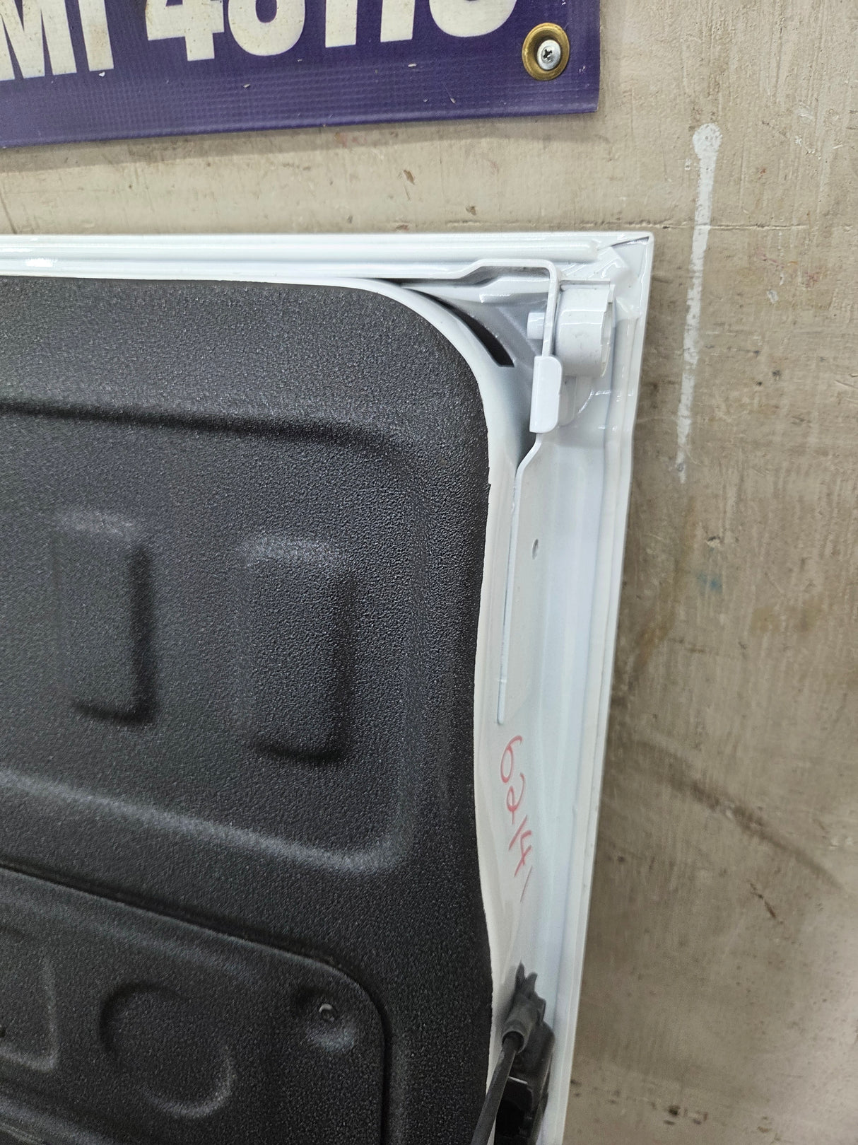 2019-2026 Chevrolet Silverado 2500 HD 3500HD Truck Tailgate