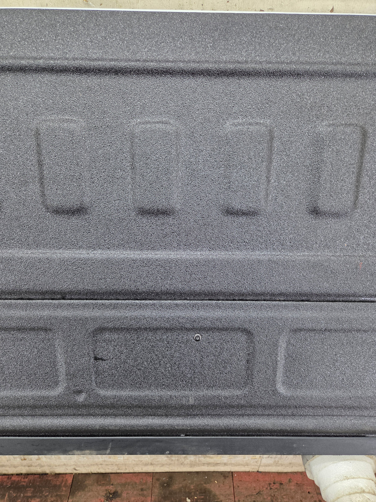 2019-2026 Chevrolet Silverado 2500 HD 3500HD Truck Tailgate