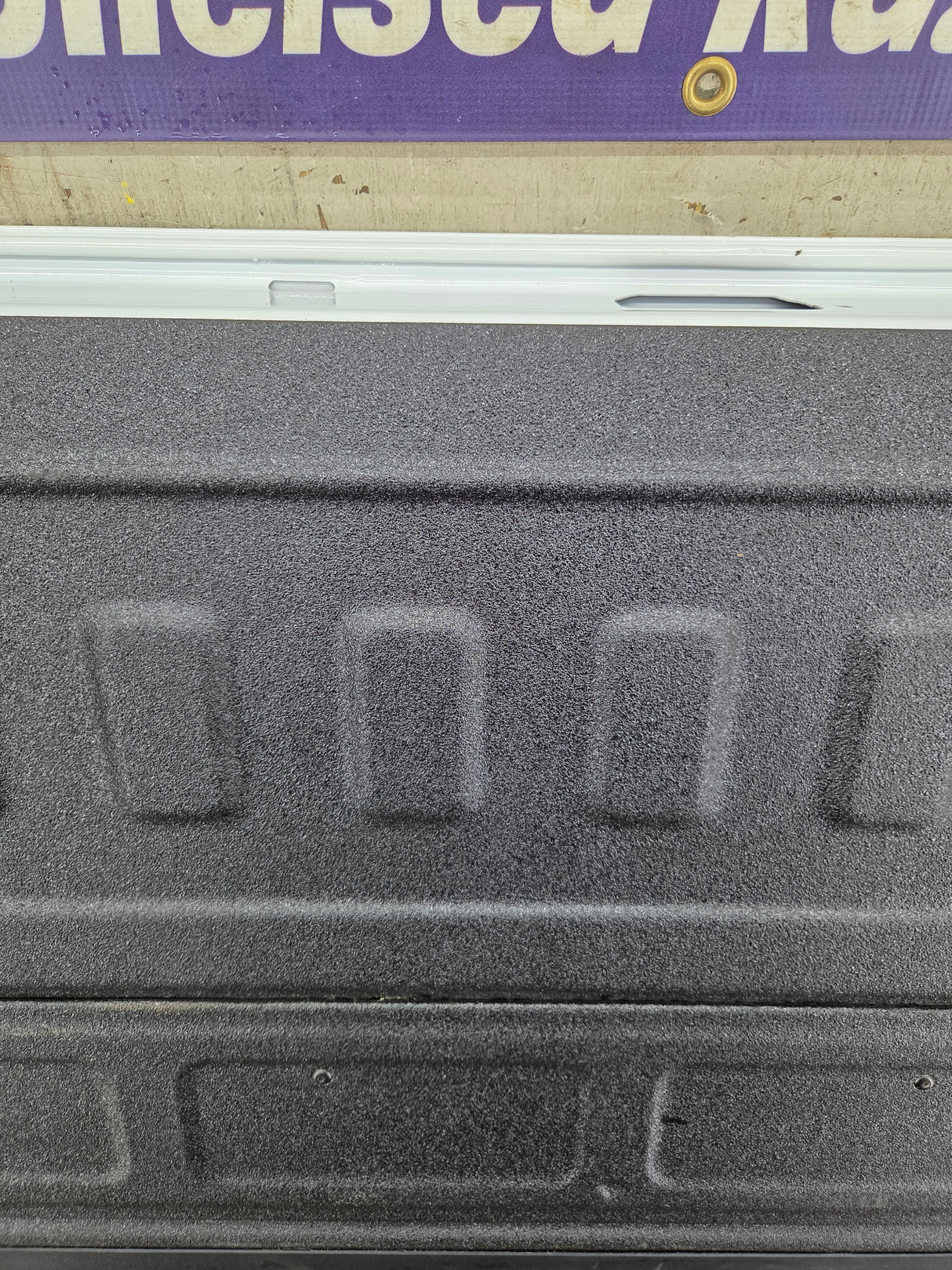 2019-2026 Chevrolet Silverado 2500 HD 3500HD Truck Tailgate