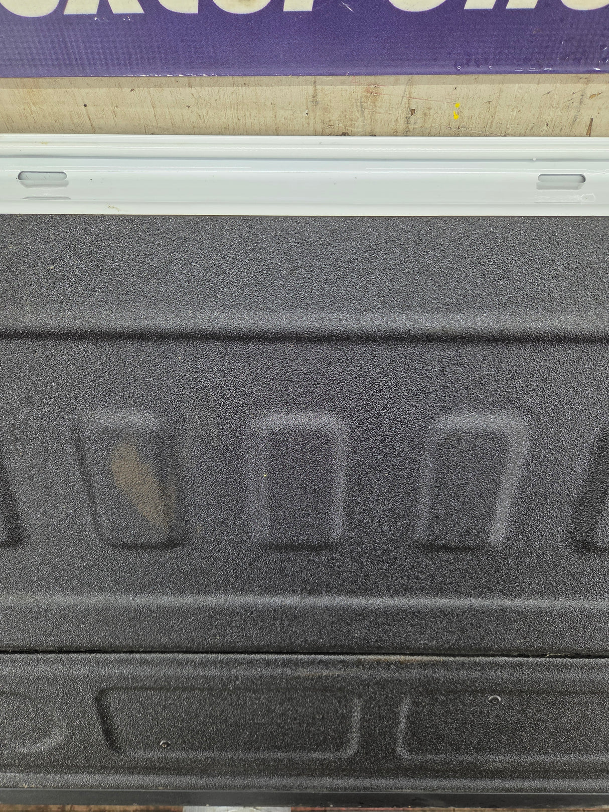 2019-2026 Chevrolet Silverado 2500 HD 3500HD Truck Tailgate