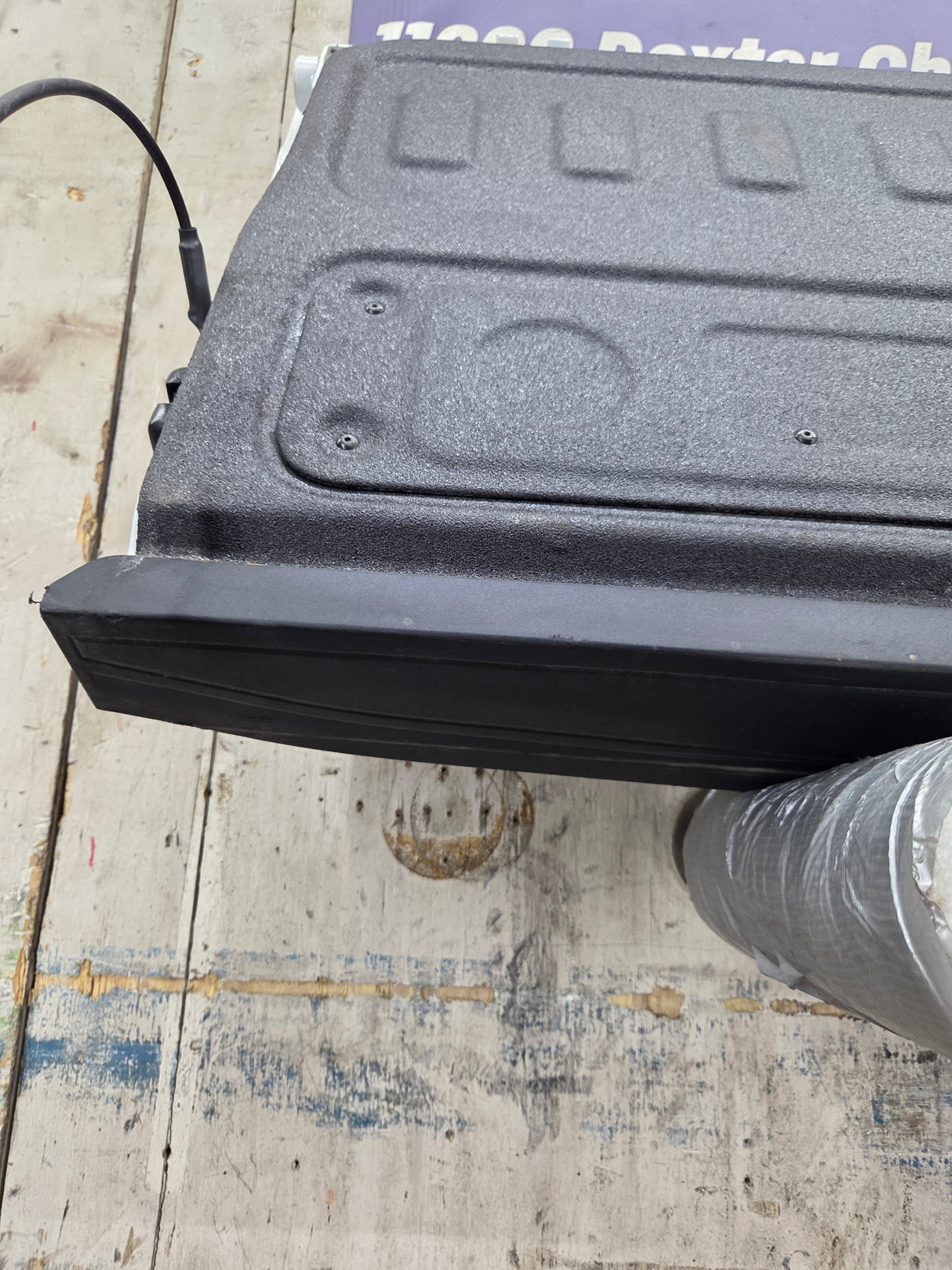 2019-2026 Chevrolet Silverado 2500 HD 3500HD Truck Tailgate