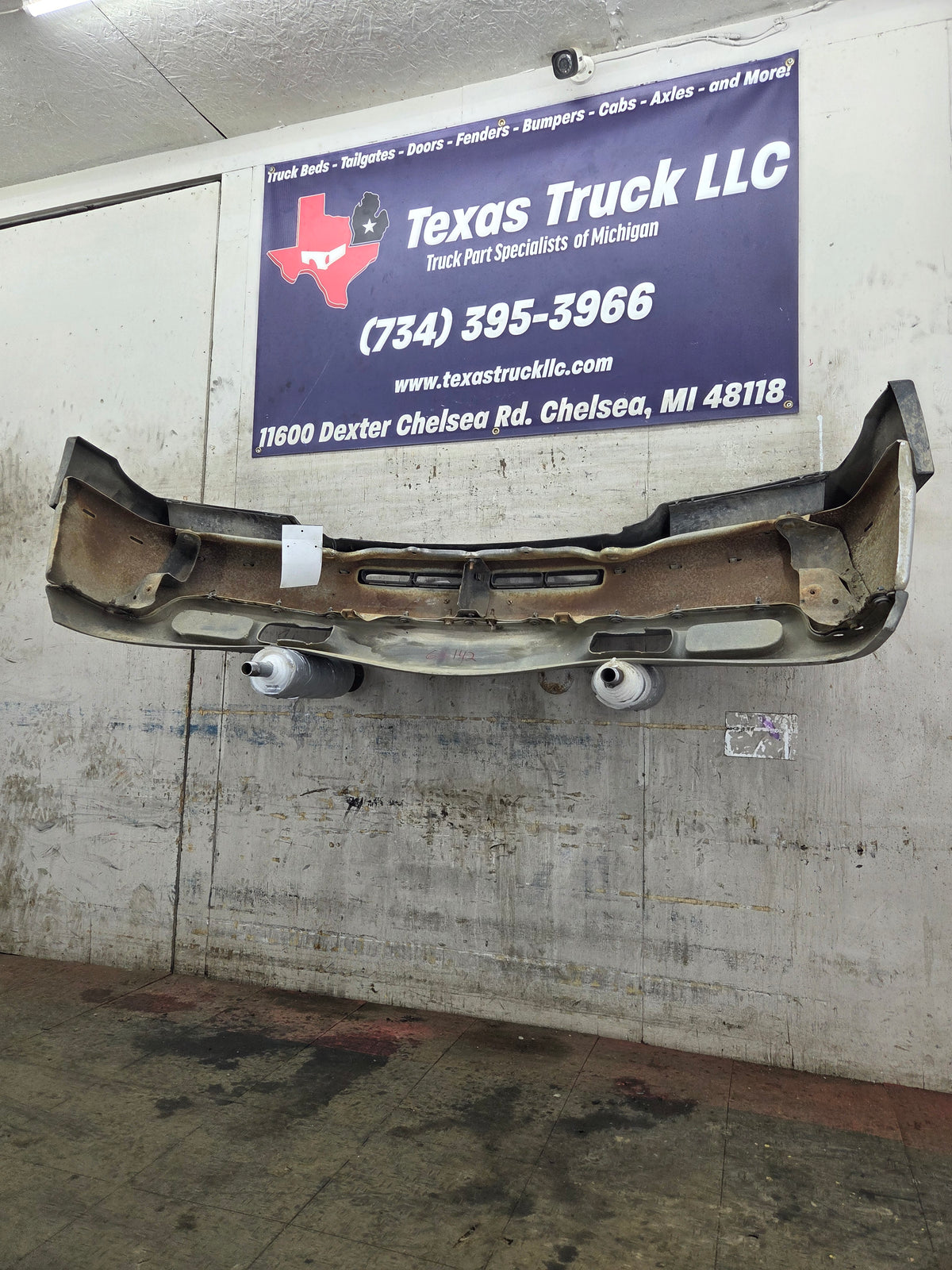 1999-2002 Chevrolet Silverado 2500 3500 HD Front Bumper - Chrome