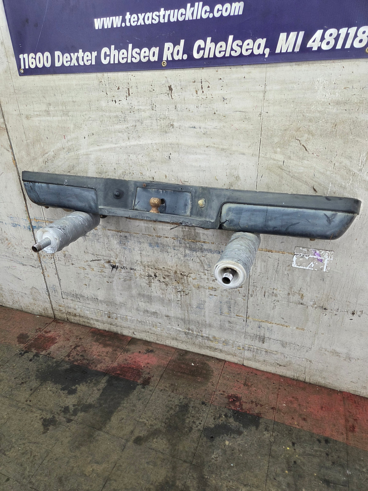 1993-2011 Ford Ranger OEM Rear Bumper