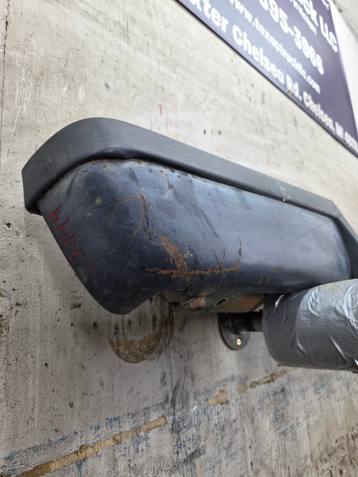 1993-2011 Ford Ranger OEM Rear Bumper