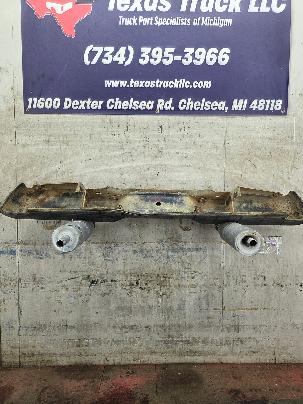 1993-2011 Ford Ranger OEM Rear Bumper