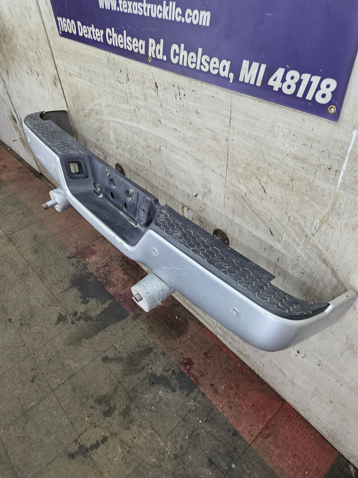 2009-2018 Dodge Ram 1500 2500 3500 4th Gen Rear Bumper