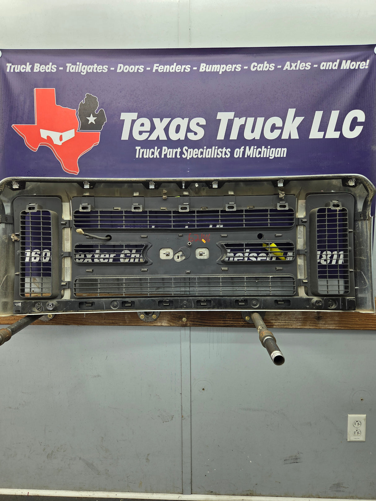2008-2010 Ford Super Duty F250 F350 F450 F550 Chrome Grill Surround