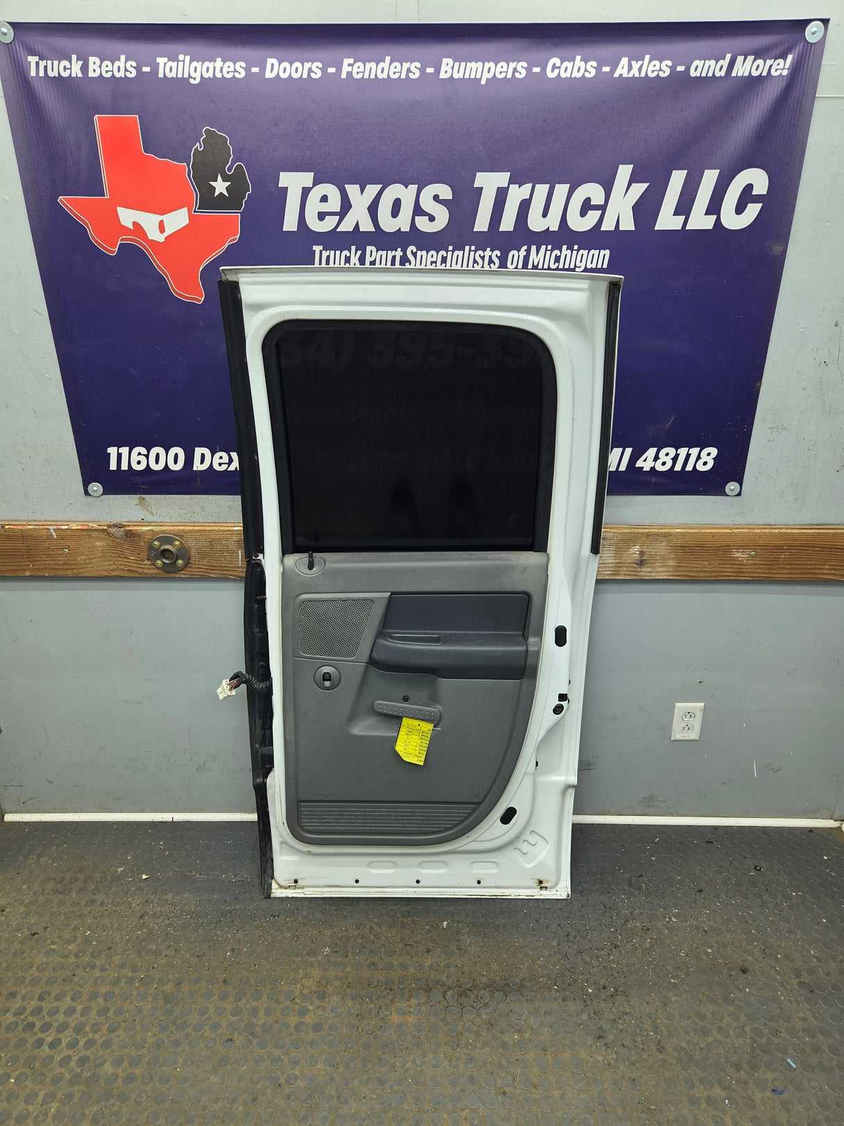 2003-2008 Dodge Ram 3rd Gen RH Passenger Side Rear Quad Cab Door 1500 2500 3500 4500 5500