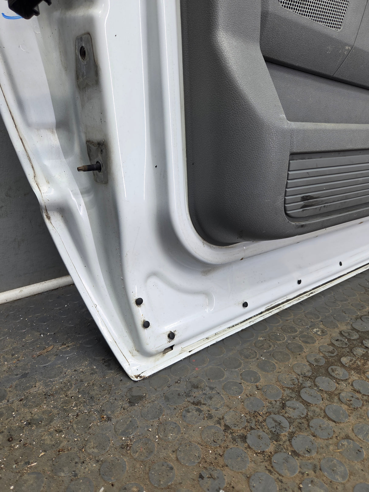 2003-2008 Dodge Ram 3rd Gen Passenger Side Front Quad Cab Crew Cab Door 1500 2500 3500 4500 5500