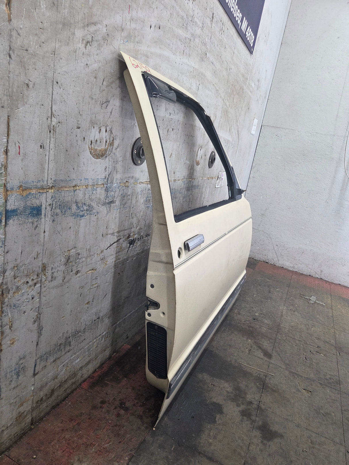 1982-1993 Chevrolet S10 /  GMC S15 Sonoma RH Passenger Side Front Door