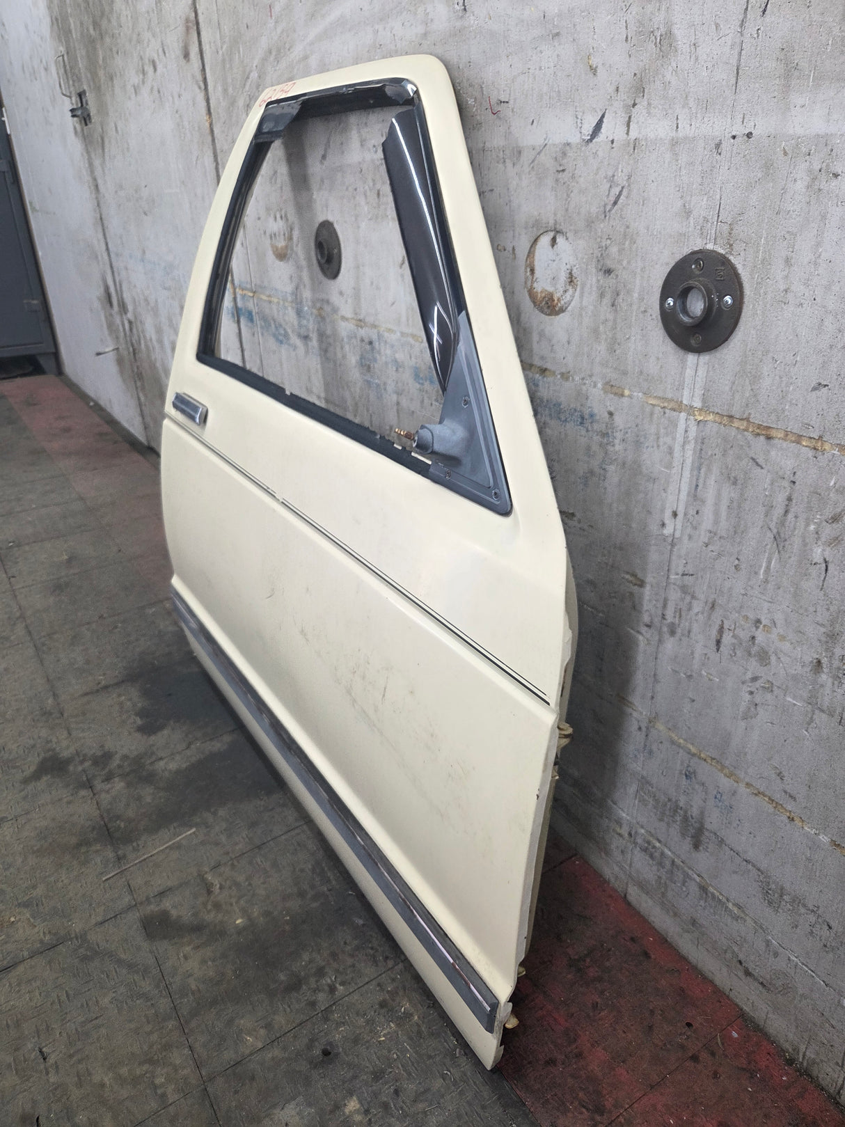 1982-1993 Chevrolet S10 /  GMC S15 Sonoma RH Passenger Side Front Door