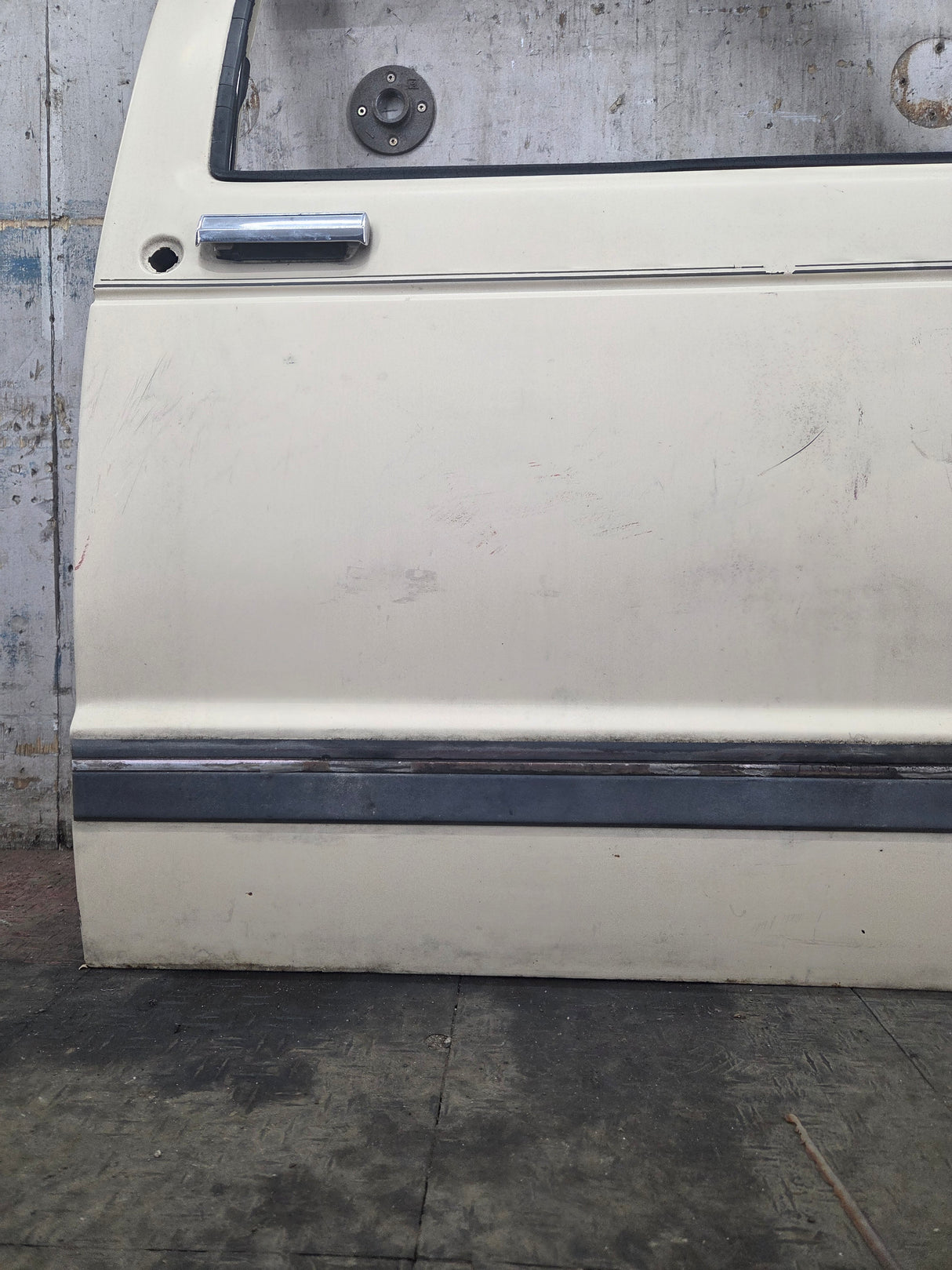 1982-1993 Chevrolet S10 /  GMC S15 Sonoma RH Passenger Side Front Door