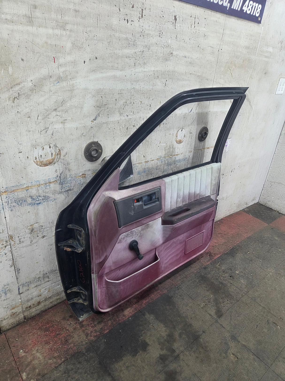 1982-1993 Chevrolet S10 /  GMC S15 Sonoma RH Passenger Side Front Door