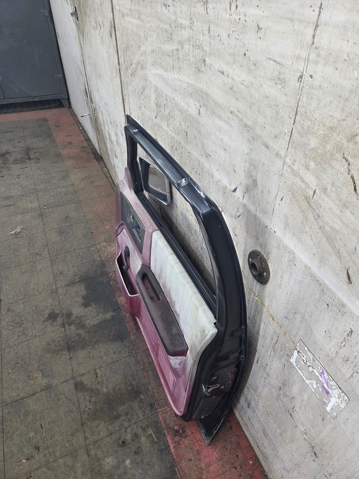 1982-1993 Chevrolet S10 /  GMC S15 Sonoma RH Passenger Side Front Door