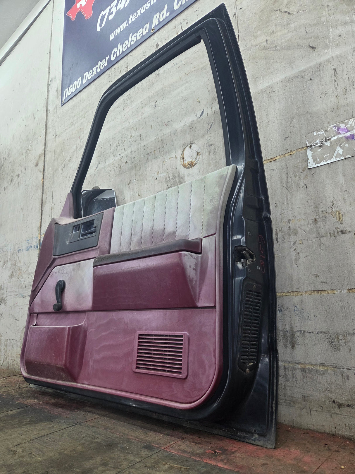 1982-1993 Chevrolet S10 /  GMC S15 Sonoma RH Passenger Side Front Door