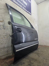 1999-2006 Chevrolet Silverado / GMC Sierra 1500 2500 3500 HD Front Passenger side Door RH