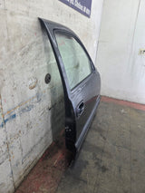 1999-2006 Chevrolet Silverado / GMC Sierra 1500 2500 3500 HD Front Passenger side Door RH