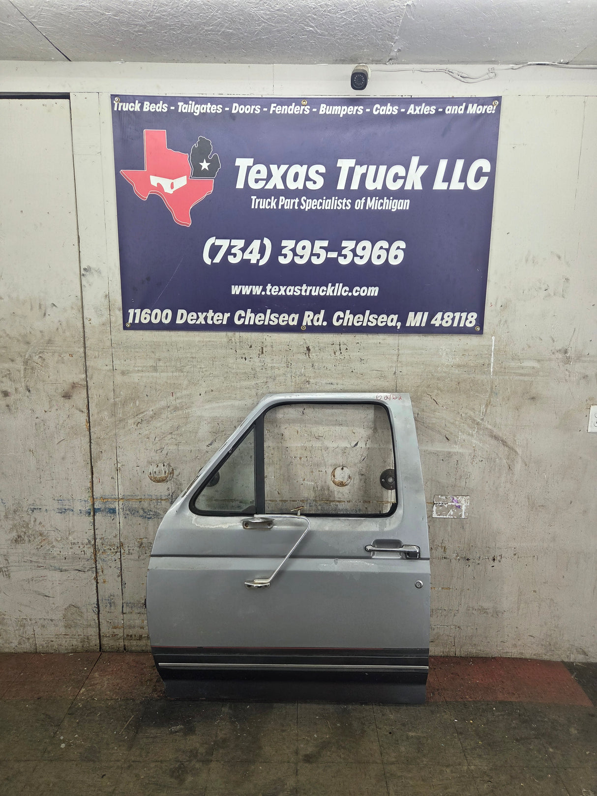 1987-1997 Ford F Series F250 F350 F450 F550 Driver Side Front Door LH