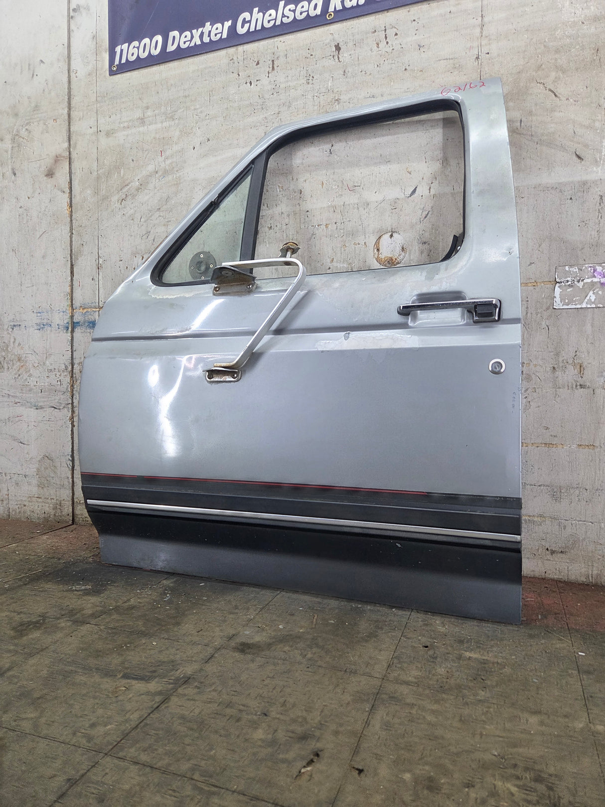 1987-1997 Ford F Series F250 F350 F450 F550 Driver Side Front Door LH