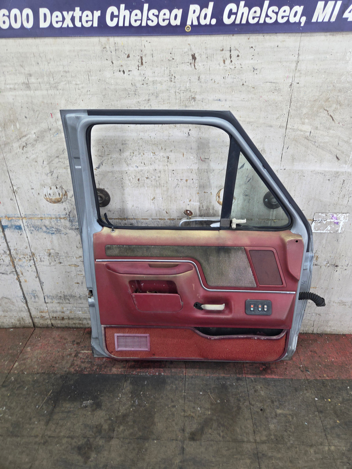 1987-1997 Ford F Series F250 F350 F450 F550 Driver Side Front Door LH