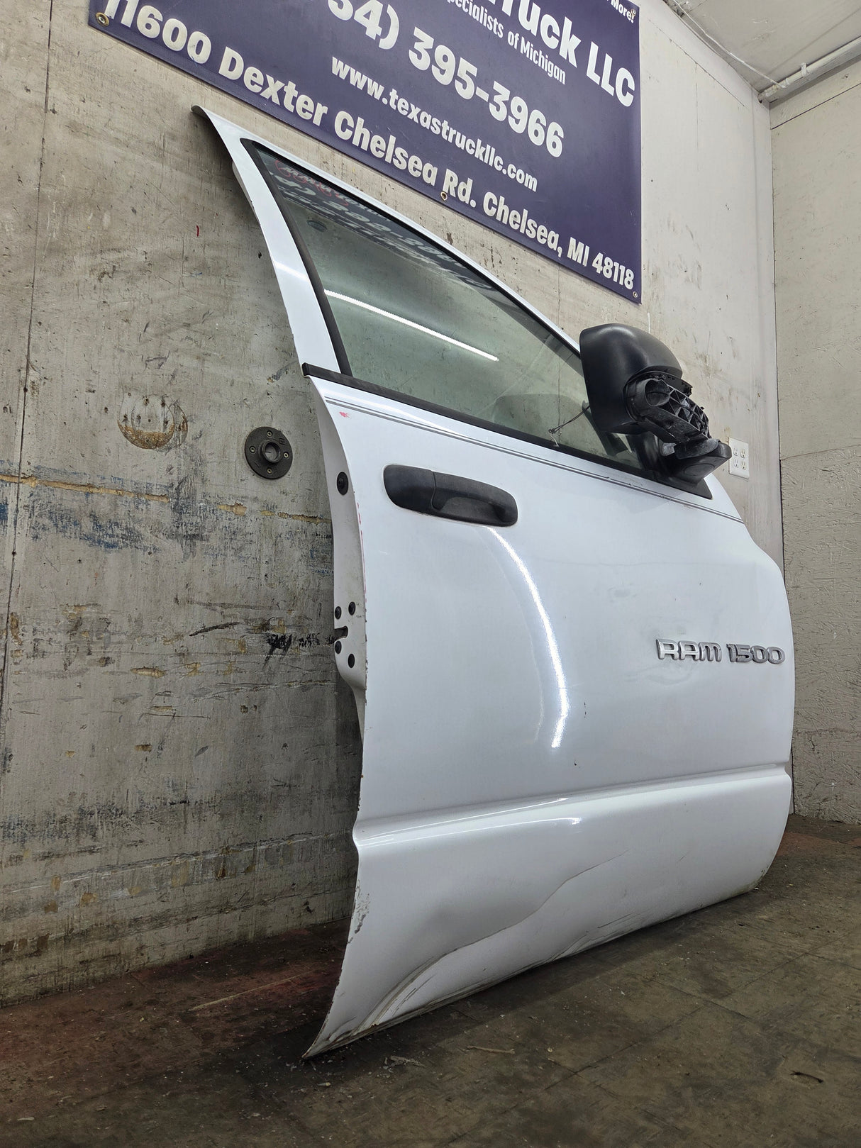 2003-2008 Dodge Ram 3rd Gen Passenger Side Front Quad Cab Crew Cab Door 1500 2500 3500 4500 5500