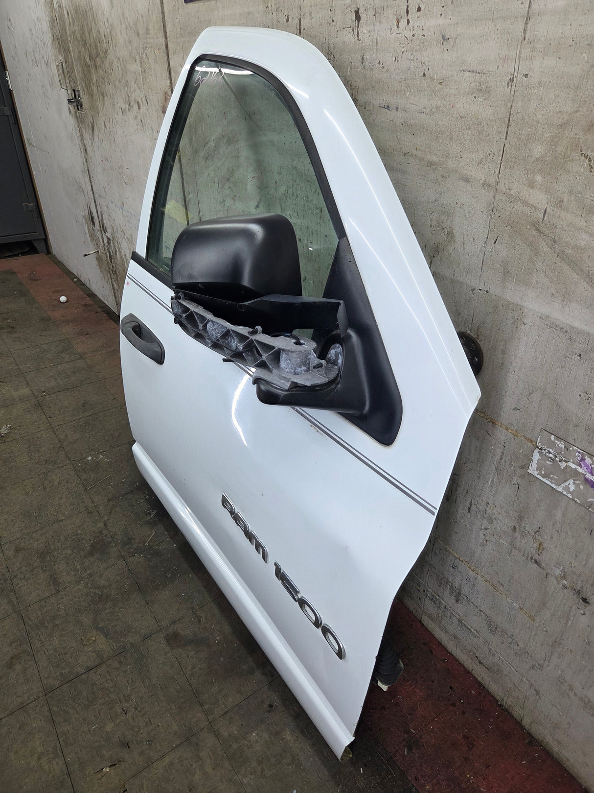 2003-2008 Dodge Ram 3rd Gen Passenger Side Front Quad Cab Crew Cab Door 1500 2500 3500 4500 5500