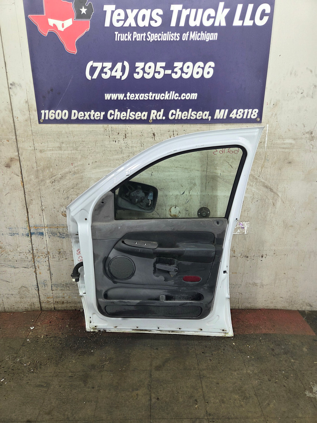 2003-2008 Dodge Ram 3rd Gen Passenger Side Front Quad Cab Crew Cab Door 1500 2500 3500 4500 5500