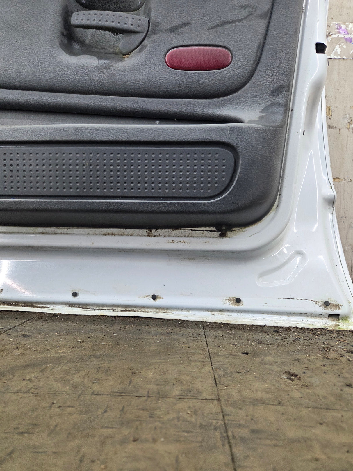 2003-2008 Dodge Ram 3rd Gen Passenger Side Front Quad Cab Crew Cab Door 1500 2500 3500 4500 5500