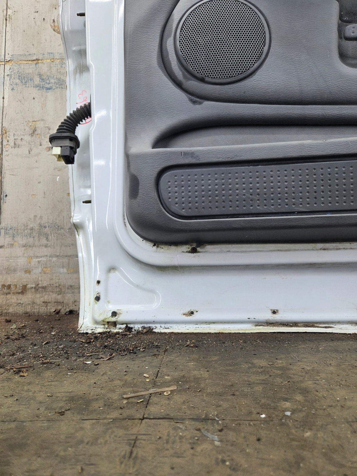 2003-2008 Dodge Ram 3rd Gen Passenger Side Front Quad Cab Crew Cab Door 1500 2500 3500 4500 5500
