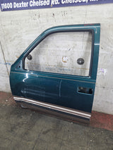 1988-2000 Chevrolet Silverado Suburban GMC Sierra LH Front Driver Side Door